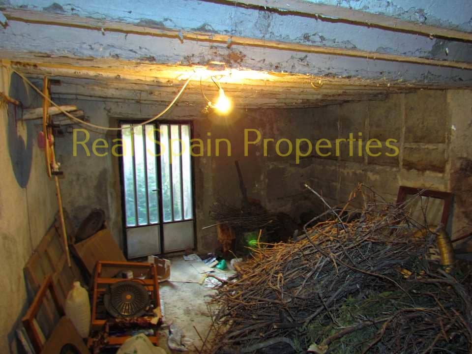 6 soveværelse Byhus til salg i Velez-Blanco - € 55.000 (Ref: 8417311)