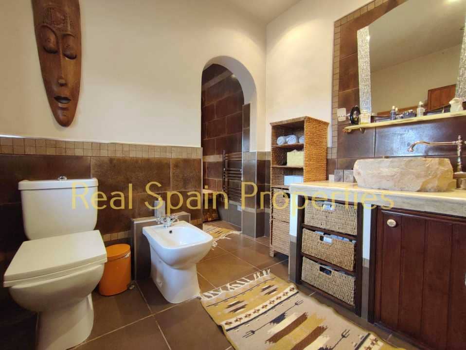 7 soveværelse Finca/Landehus til salg i Chirivel - € 319.000 (Ref: 8417318)