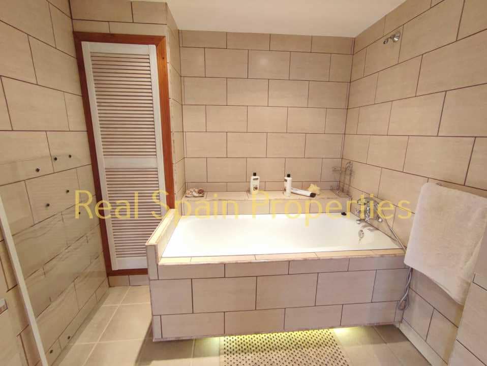 7 soveværelse Finca/Landehus til salg i Chirivel - € 319.000 (Ref: 8417318)