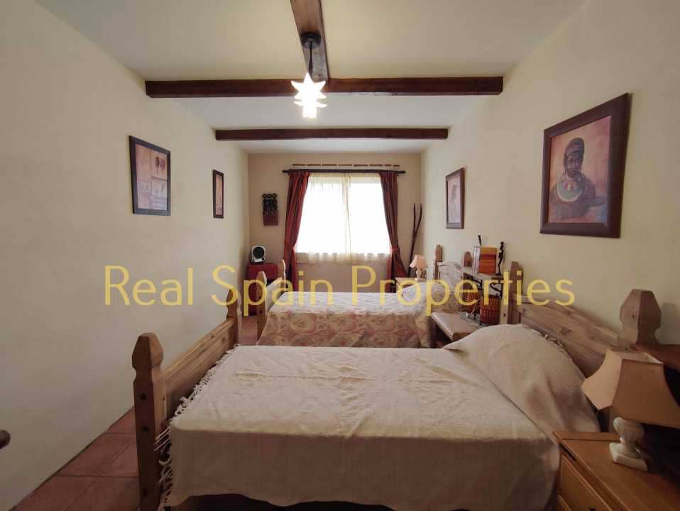 7 soveværelse Finca/Landehus til salg i Chirivel - € 319.000 (Ref: 8417318)