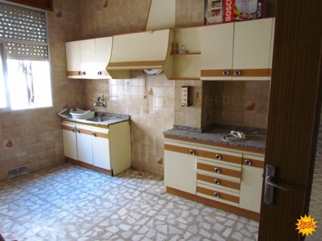 5 soveværelse Byhus til salg i Vélez-Rubio - € 70.000 (Ref: 8417321)