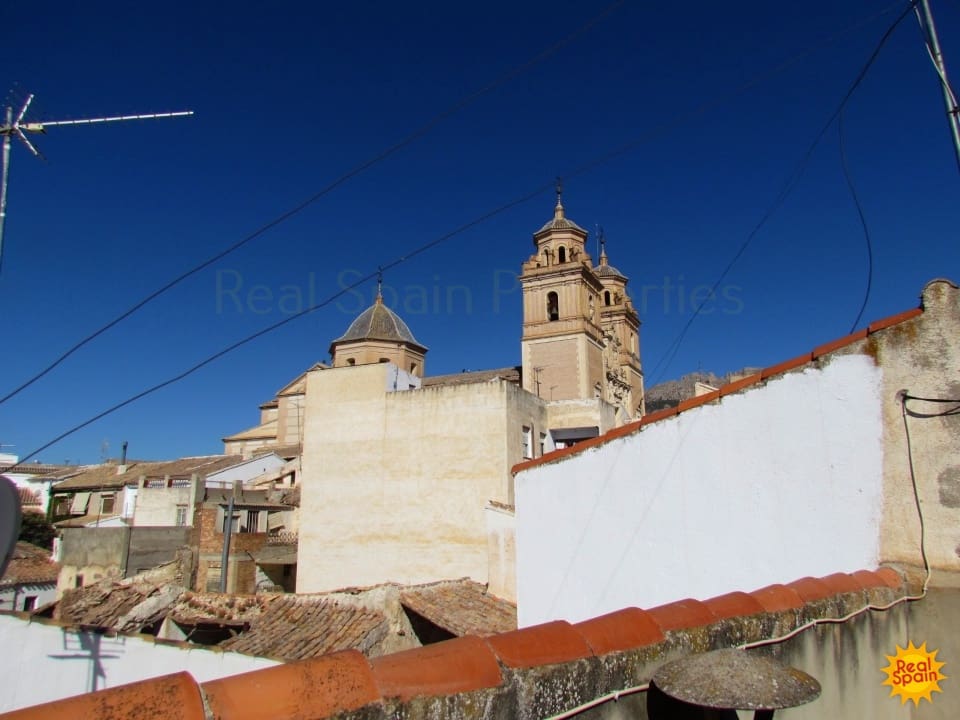 5 soveværelse Byhus til salg i Velez-Rubio - € 70.000 (Ref: 8417321)