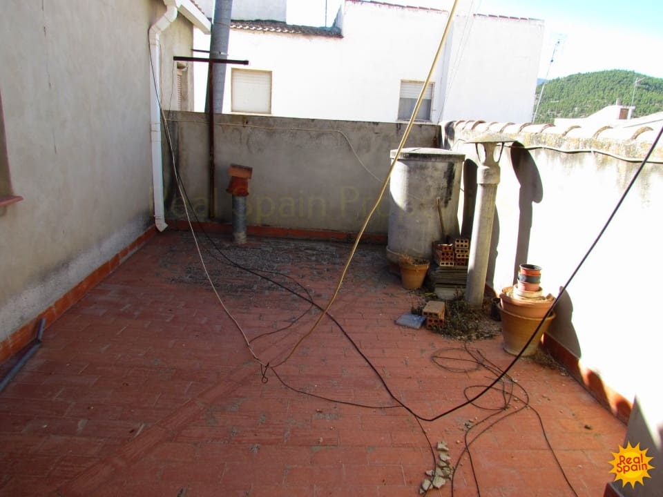 5 soveværelse Byhus til salg i Velez-Rubio - € 70.000 (Ref: 8417321)