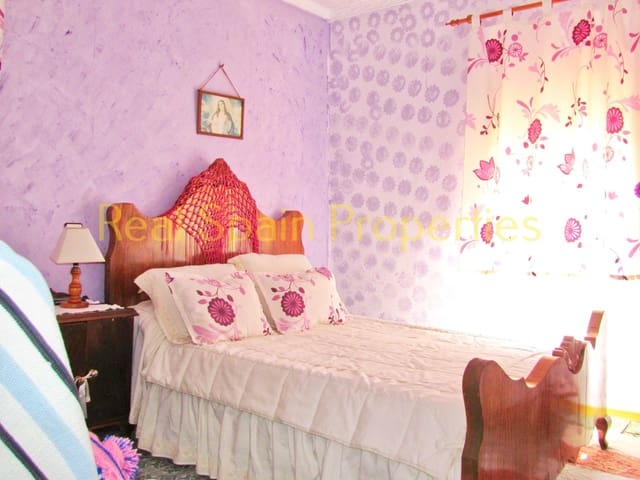 4 slaapkamer Finca/Landhuis te koop in Vélez-Blanco - € 49.000 (Ref: 8417324)