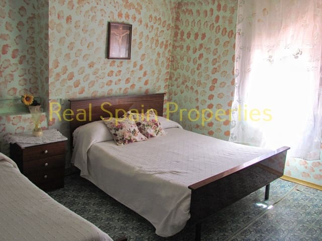 4 slaapkamer Finca/Landhuis te koop in Vélez-Blanco - € 49.000 (Ref: 8417324)