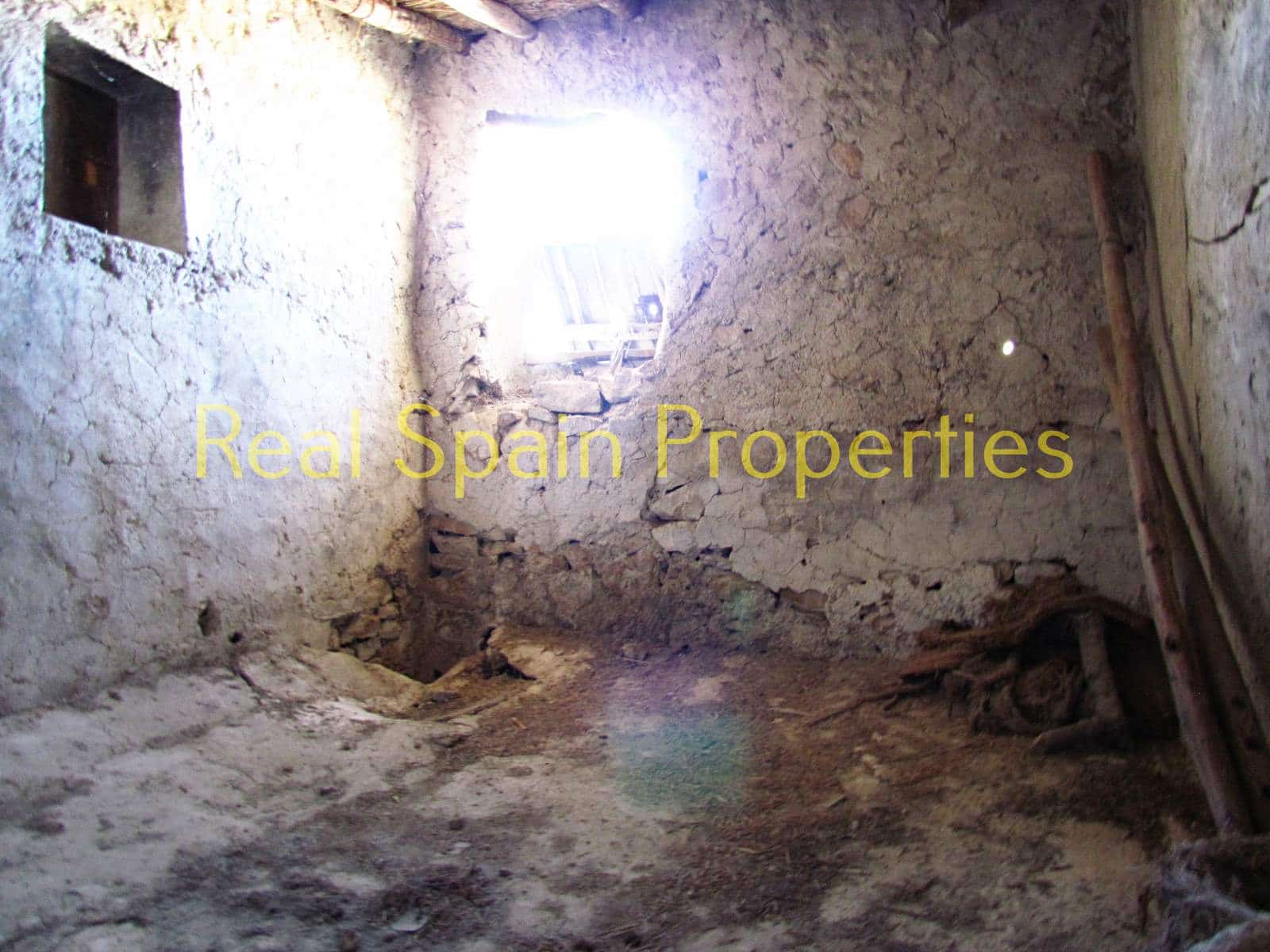 2 slaapkamer Finca/Landhuis te koop in Velez-Blanco - € 25.000 (Ref: 8417325)