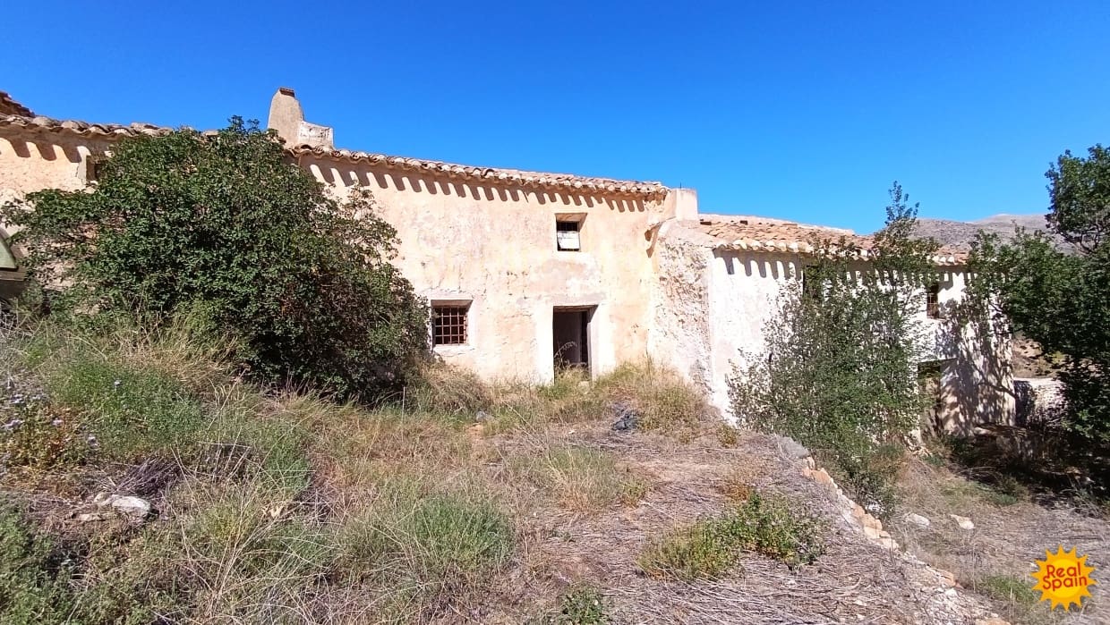 4 slaapkamer Finca/Landhuis te koop in Chirivel - € 27.000 (Ref: 8436148)