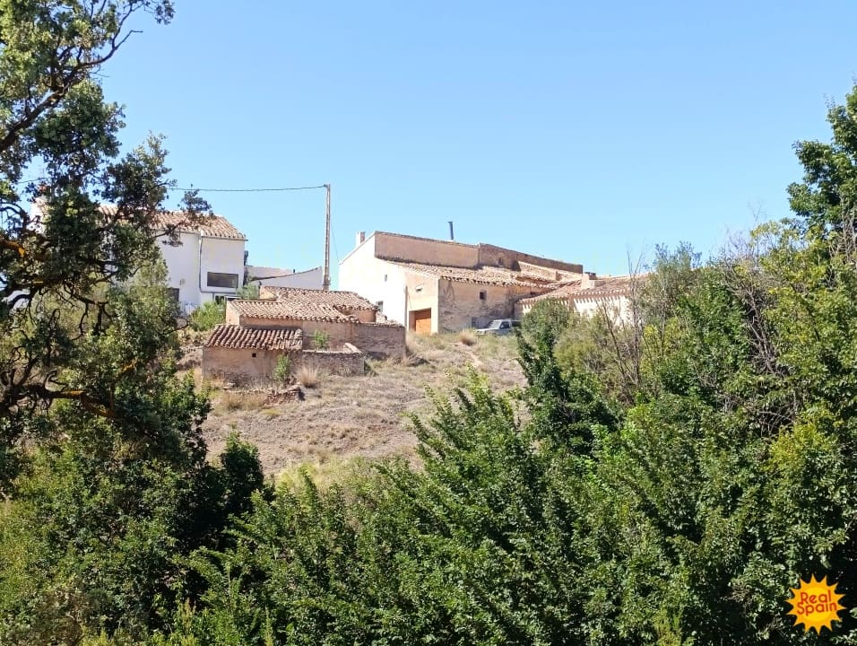 4 slaapkamer Finca/Landhuis te koop in Chirivel - € 27.000 (Ref: 8436148)