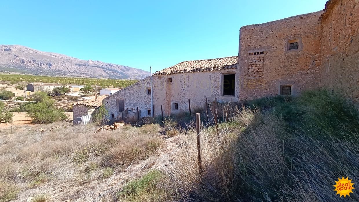 4 slaapkamer Finca/Landhuis te koop in Chirivel - € 27.000 (Ref: 8436148)