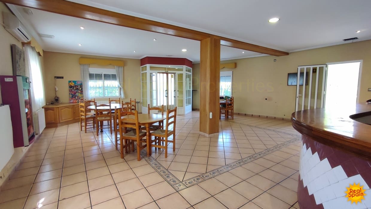 3 bedroom Commercial for sale in Maria - € 234,000 (Ref: 8451561)