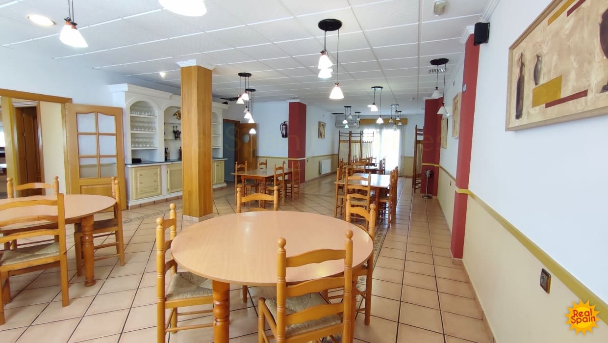 3 bedroom Commercial for sale in Maria - € 234,000 (Ref: 8451561)