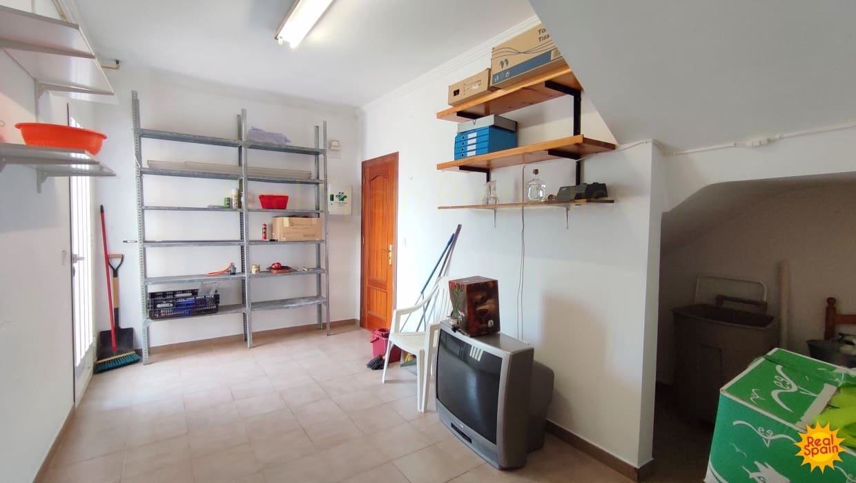 3 bedroom Commercial for sale in Maria - € 234,000 (Ref: 8451561)