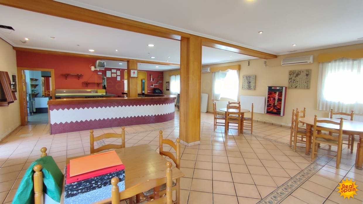 3 bedroom Commercial for sale in Maria - € 234,000 (Ref: 8451561)