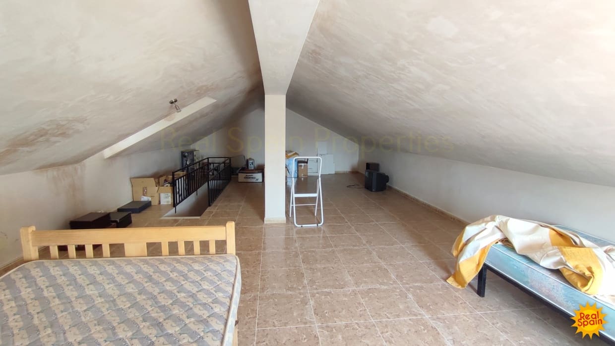3 bedroom Commercial for sale in Maria - € 234,000 (Ref: 8451561)