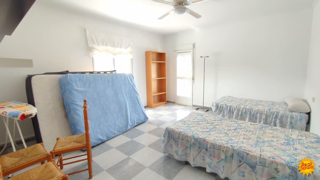 3 bedroom Commercial for sale in Maria - € 234,000 (Ref: 8451561)