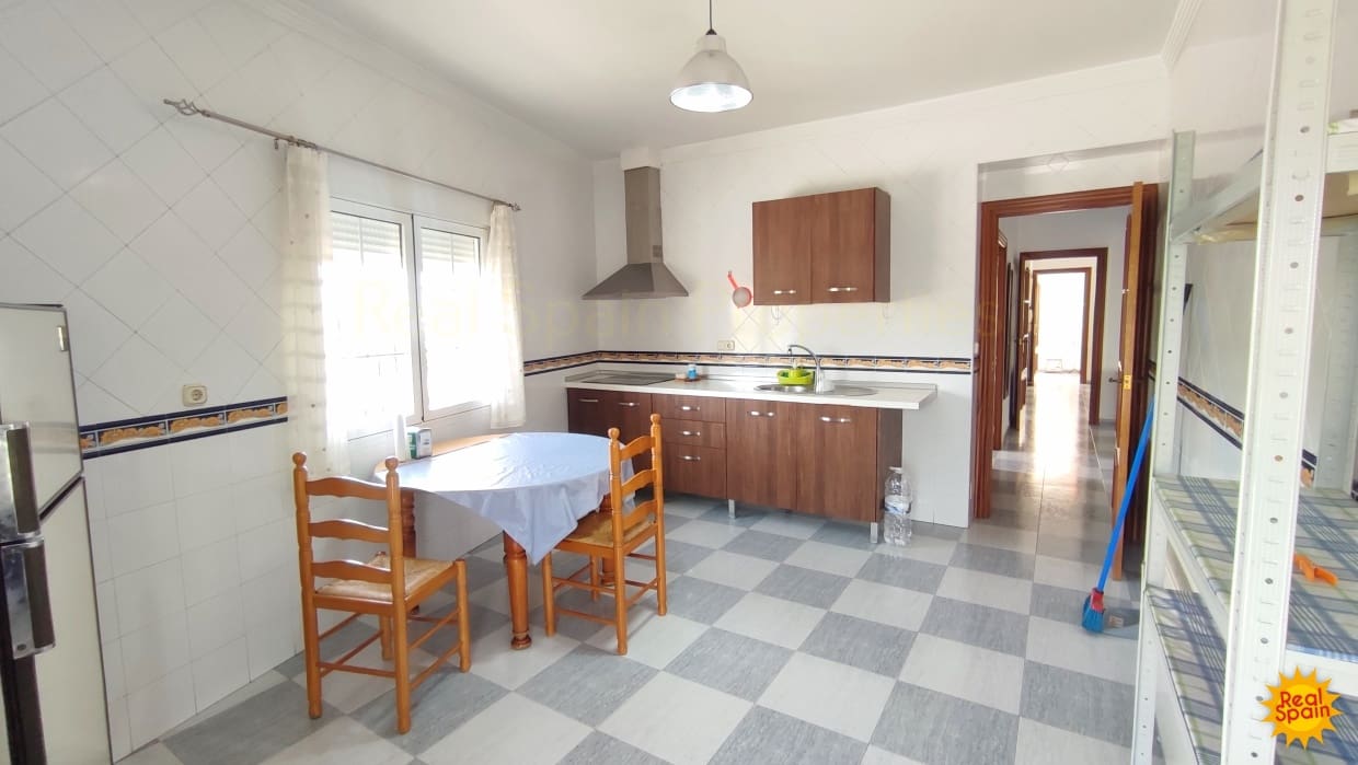 3 bedroom Commercial for sale in Maria - € 234,000 (Ref: 8451561)