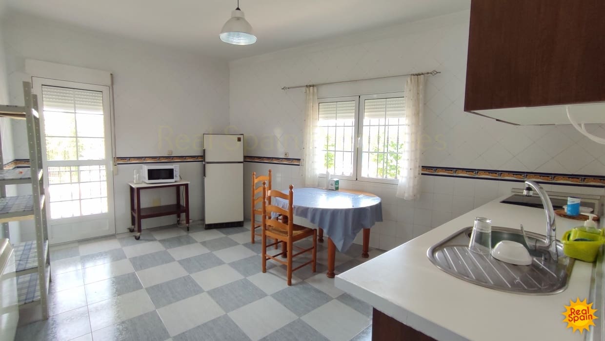 3 bedroom Commercial for sale in Maria - € 234,000 (Ref: 8451561)