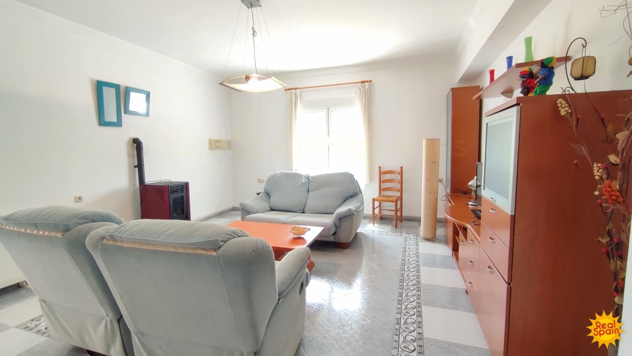 3 bedroom Commercial for sale in Maria - € 234,000 (Ref: 8451561)