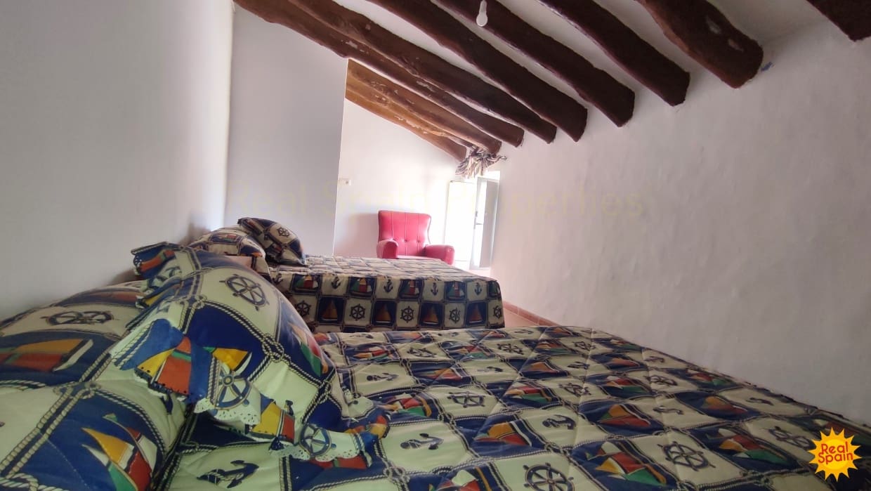 6 soveværelse Finca/Landehus til salg i Chirivel - € 79.000 (Ref: 8567288)