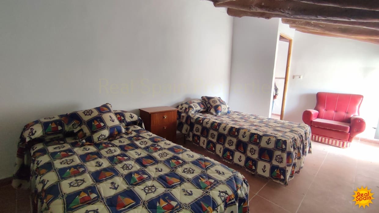 6 soveværelse Finca/Landehus til salg i Chirivel - € 79.000 (Ref: 8567288)