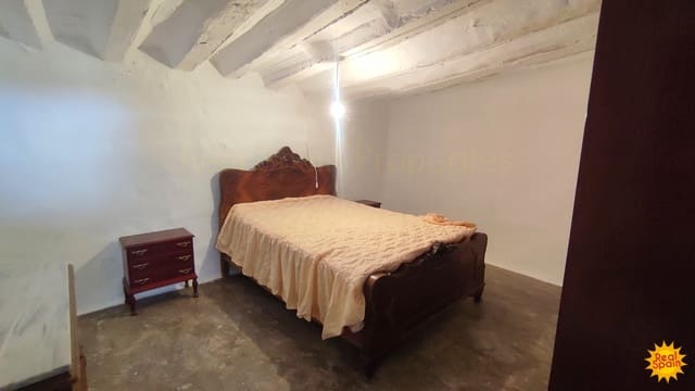 6 soveværelse Finca/Landehus til salg i Chirivel - € 79.000 (Ref: 8567288)