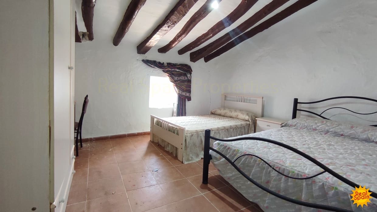 6 soveværelse Finca/Landehus til salg i Chirivel - € 79.000 (Ref: 8567288)