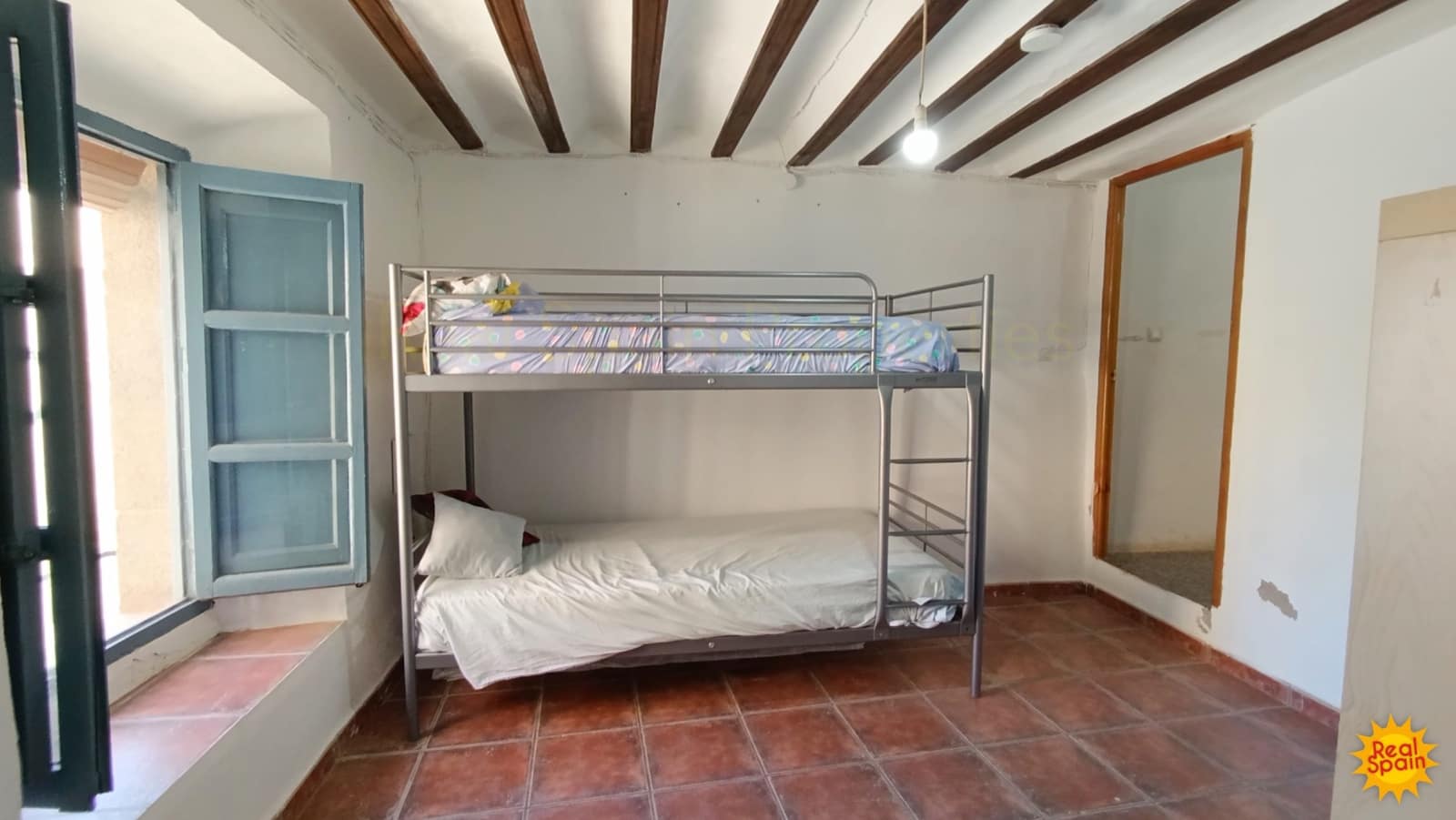 4 soveværelse Byhus til salg i Cullar - € 69.000 (Ref: 8571148)