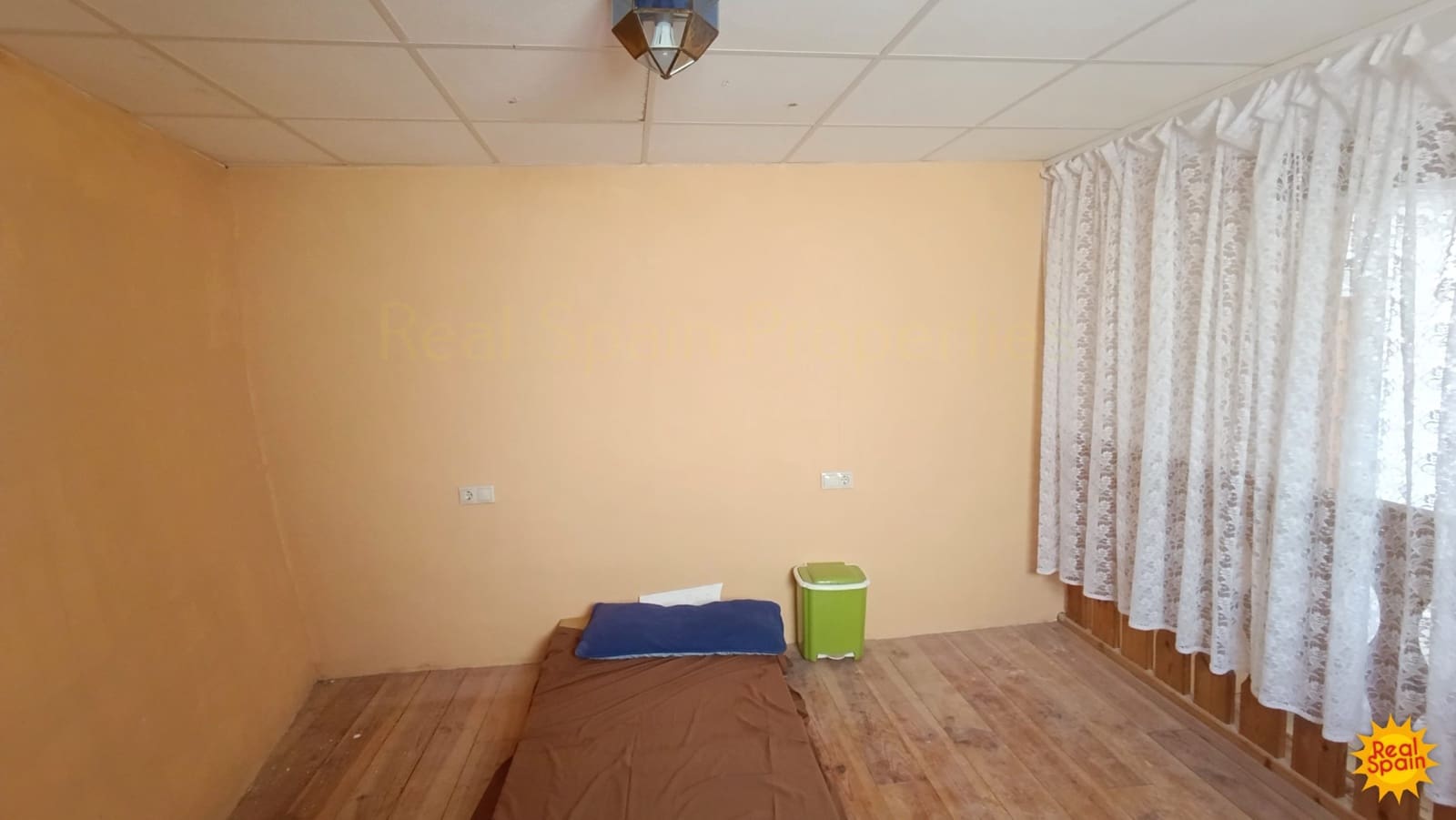 3 soveværelse Byhus til salg i Seron - € 35.000 (Ref: 8575428)