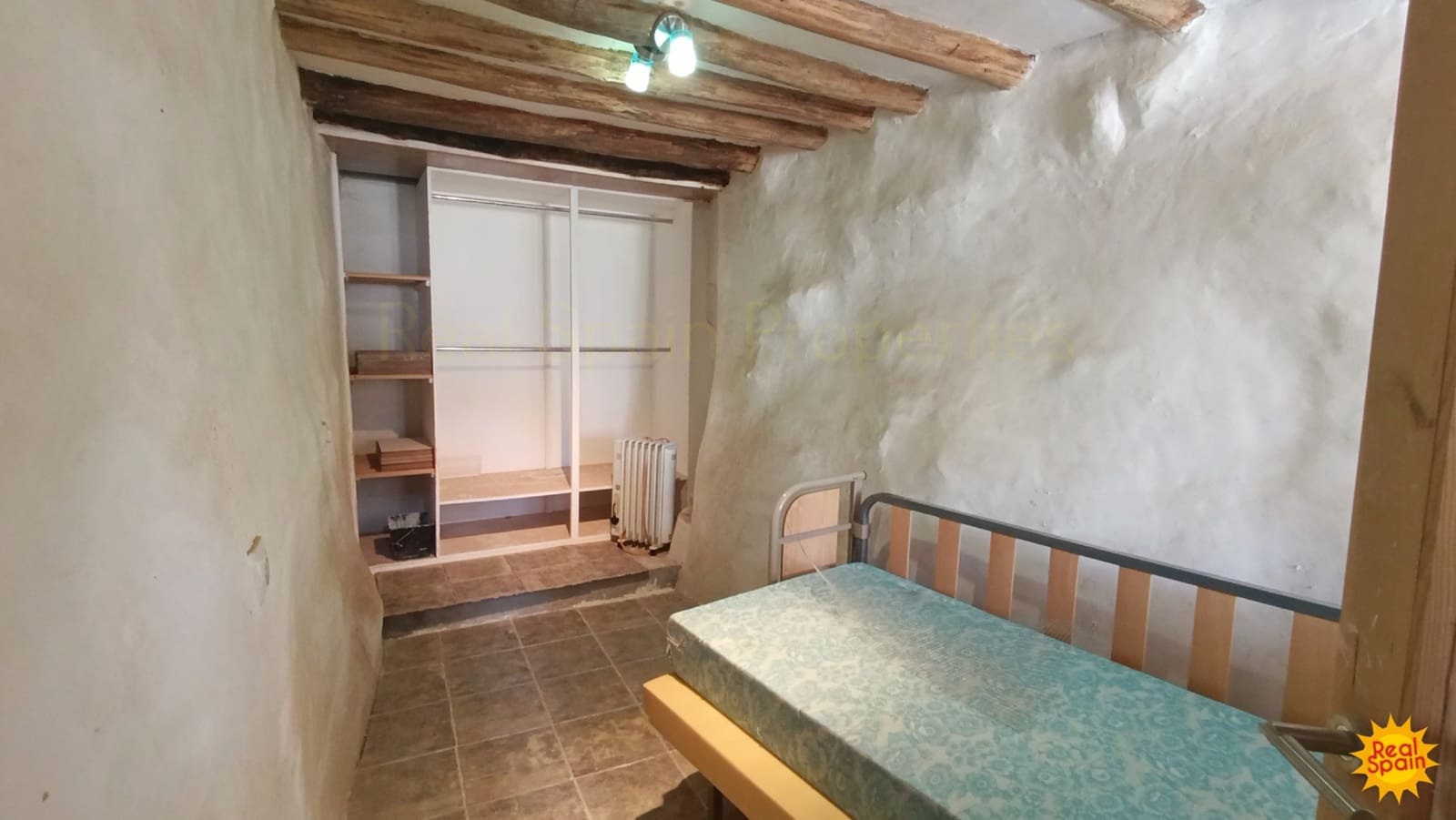 3 soveværelse Byhus til salg i Seron - € 35.000 (Ref: 8575428)