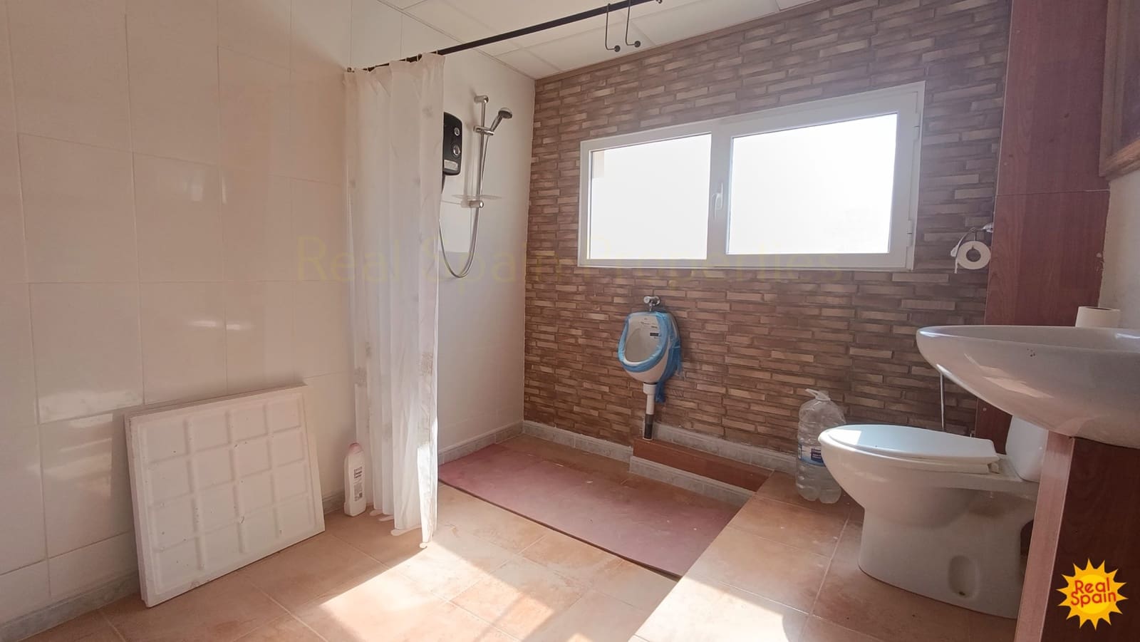 3 soveværelse Byhus til salg i Seron - € 35.000 (Ref: 8575428)