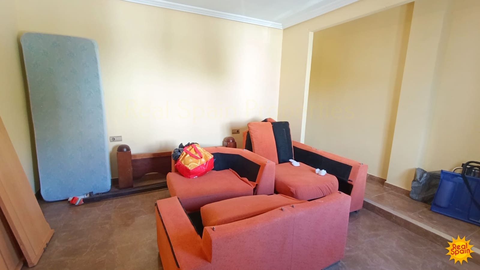 5 soveværelse Byhus til salg i Velez-Rubio - € 339.000 (Ref: 8585685)