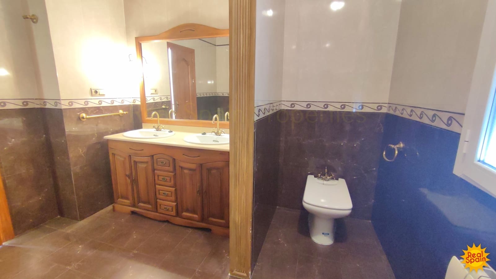 5 soveværelse Byhus til salg i Velez-Rubio - € 339.000 (Ref: 8585685)