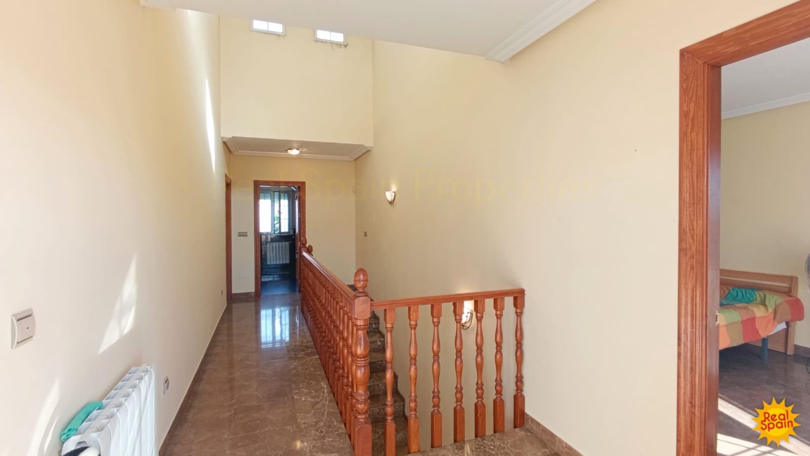 5 soveværelse Byhus til salg i Velez-Rubio - € 339.000 (Ref: 8585685)