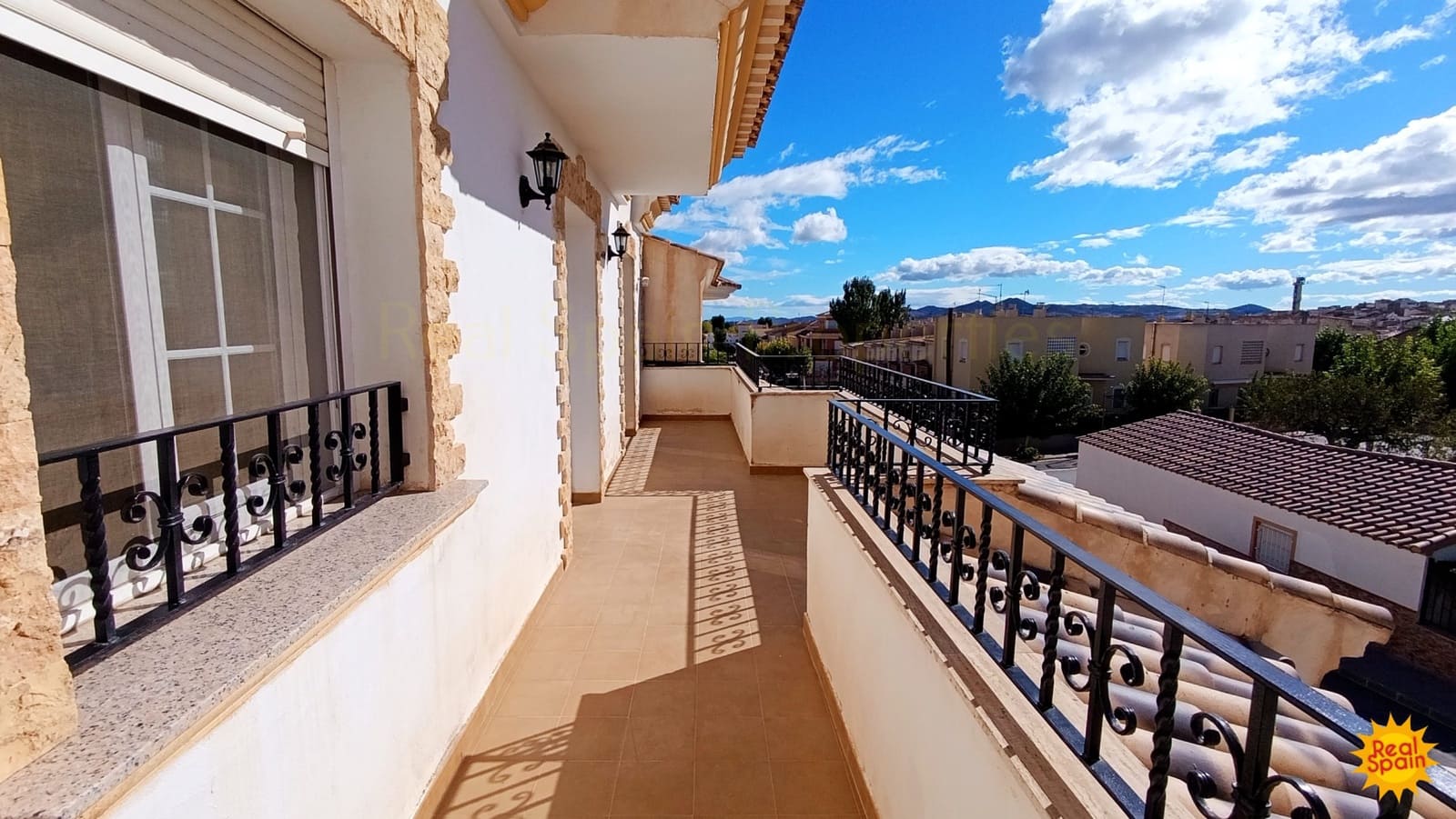 5 soveværelse Byhus til salg i Velez-Rubio - € 339.000 (Ref: 8585685)