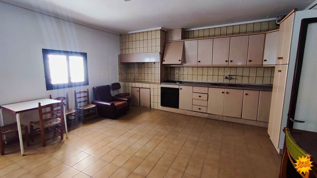 4 soveværelse Erhverv til salg i Maria - € 80.000 (Ref: 8718484)