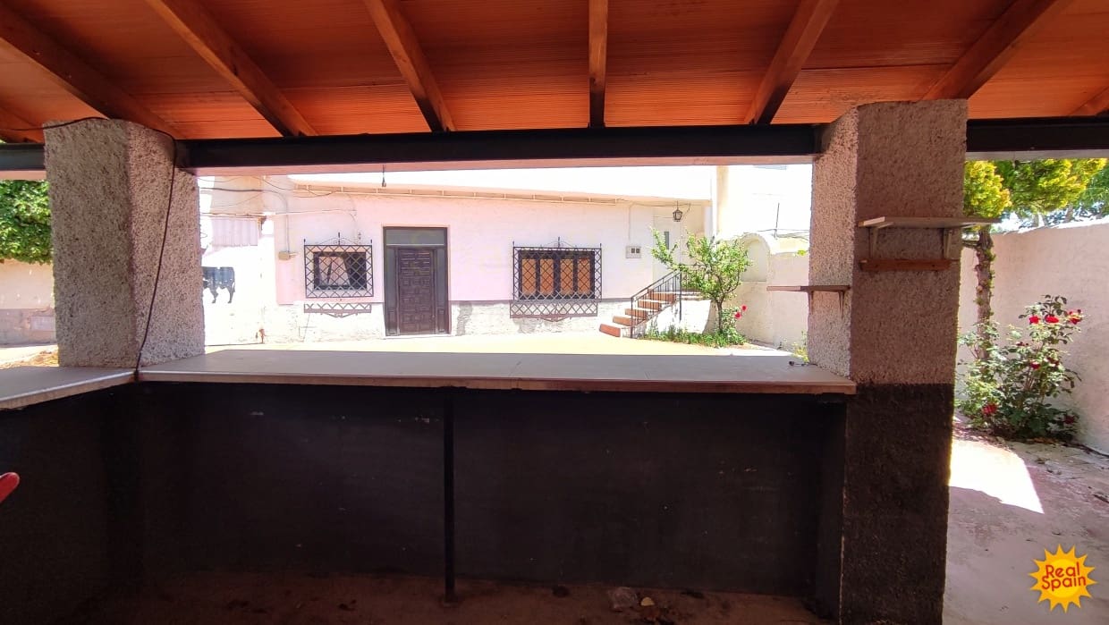 4 soveværelse Erhverv til salg i Maria - € 80.000 (Ref: 8718484)