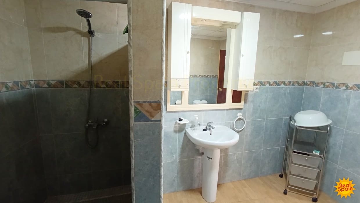 5 soveværelse Byhus til salg i Oria - € 69.900 (Ref: 8720093)