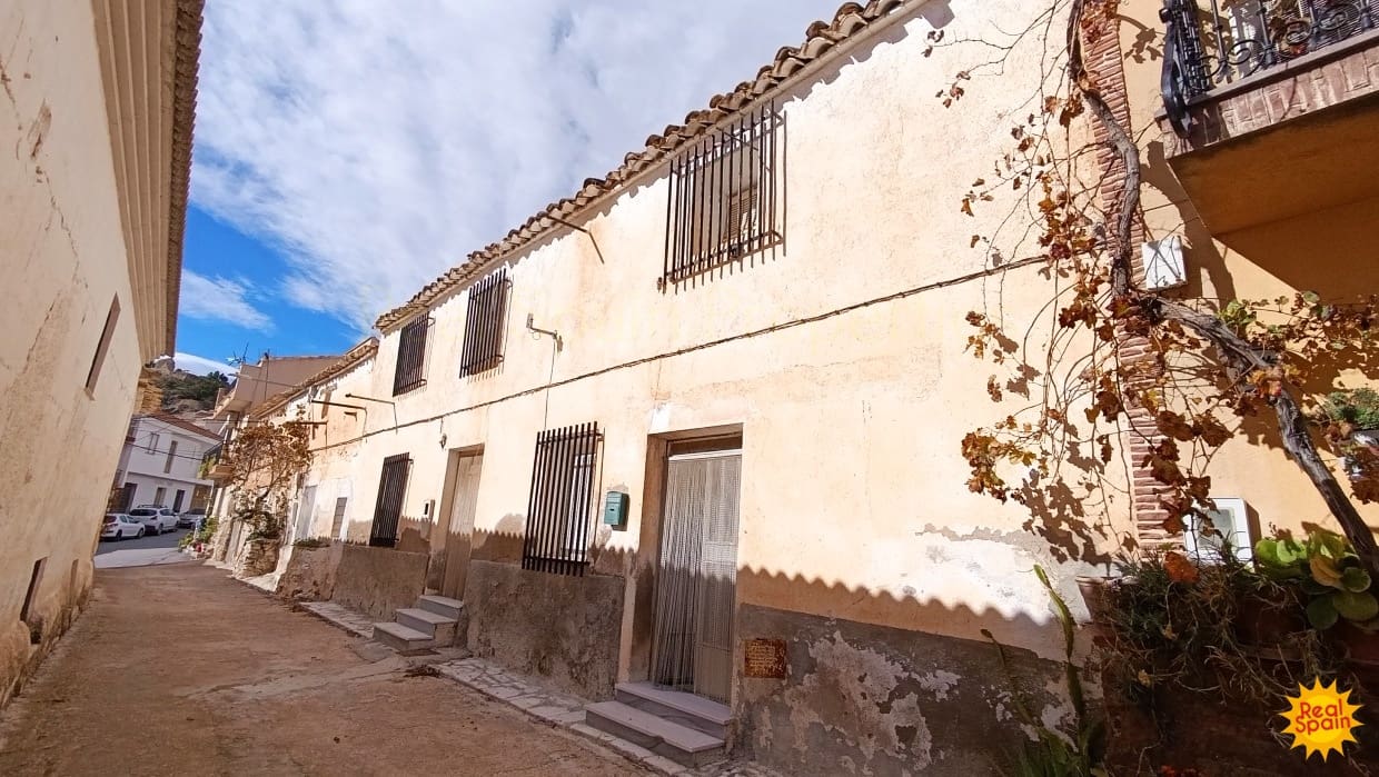 5 soveværelse Byhus til salg i Oria - € 69.900 (Ref: 8720093)