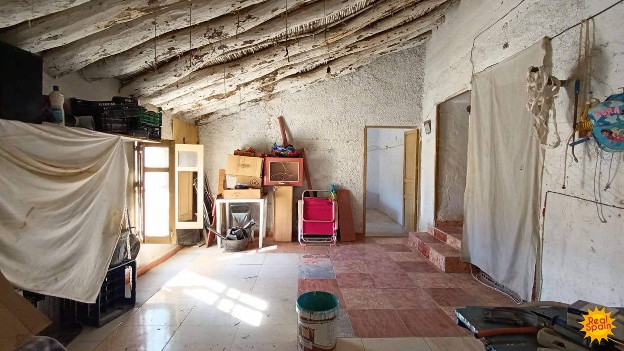 5 soveværelse Byhus til salg i Oria - € 69.900 (Ref: 8720093)