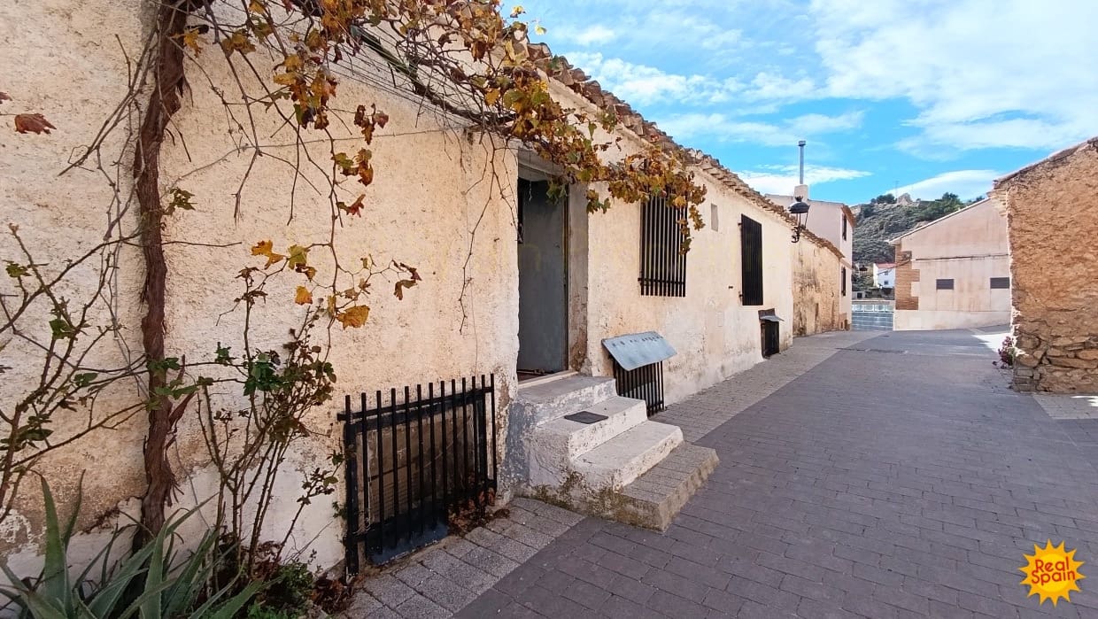 5 soveværelse Byhus til salg i Oria - € 69.900 (Ref: 8720093)