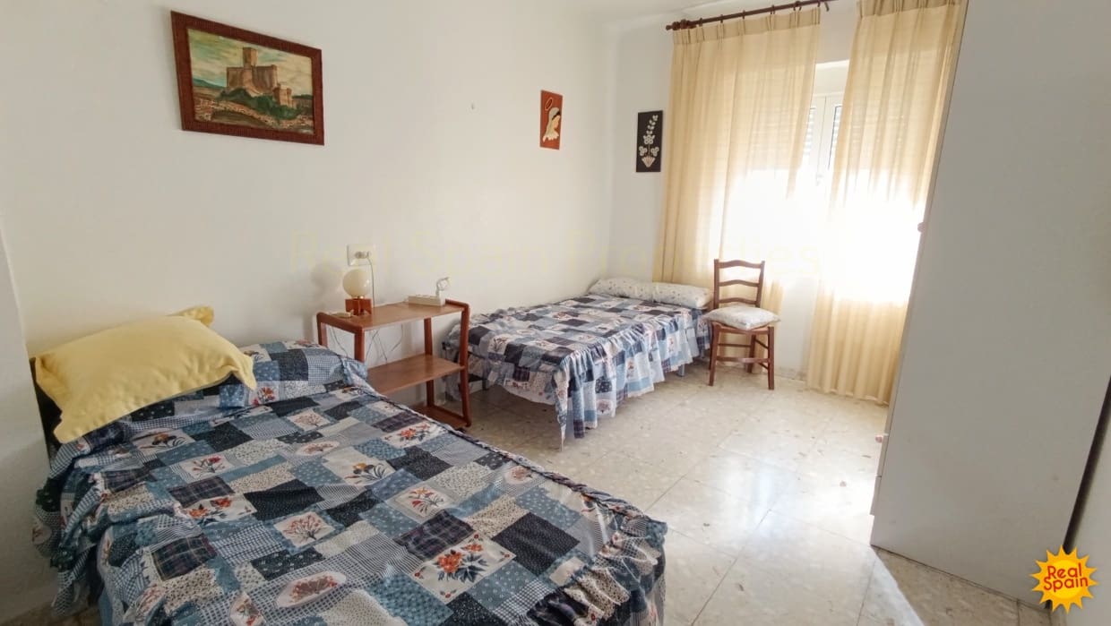 5 camera da letto Casa in vendita in Chirivel - 80.000 € (Rif: 8754114)