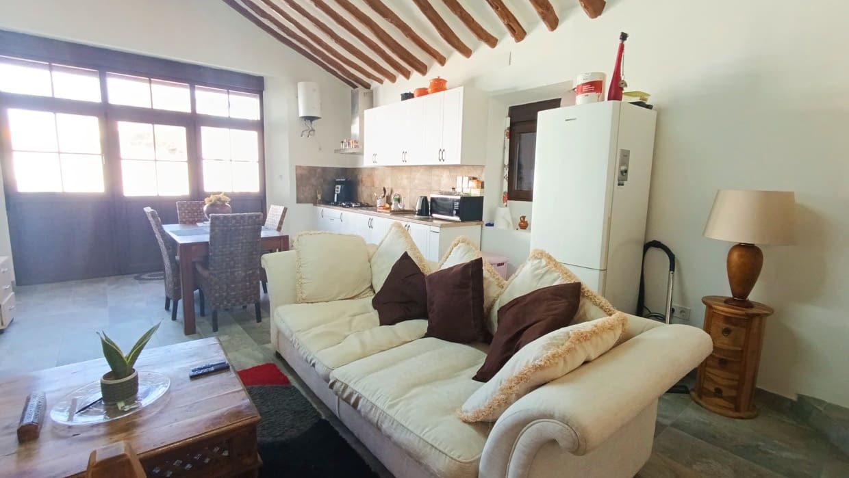 7 soveværelse Finca/Landehus til salg i Chirivel - € 329.000 (Ref: 8829107)