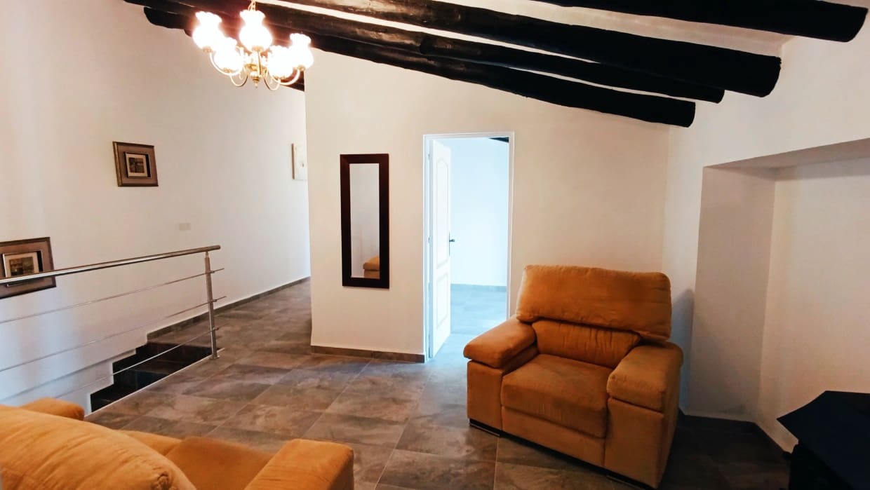 7 soveværelse Finca/Landehus til salg i Chirivel - € 329.000 (Ref: 8829107)