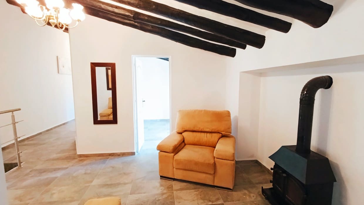 7 soveværelse Finca/Landehus til salg i Chirivel - € 329.000 (Ref: 8829107)