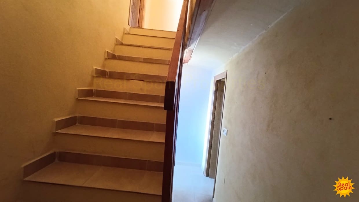 4 soveværelse Finca/Landehus til salg i Velez-Blanco - € 52.250 (Ref: 8852001)