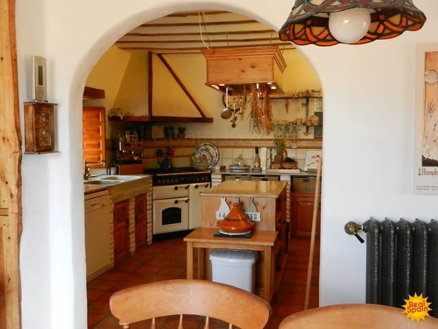 7 soverom Finca/Herregård til salgs i Vélez-Blanco med svømmebasseng - € 695 000 (Ref: 8930198)