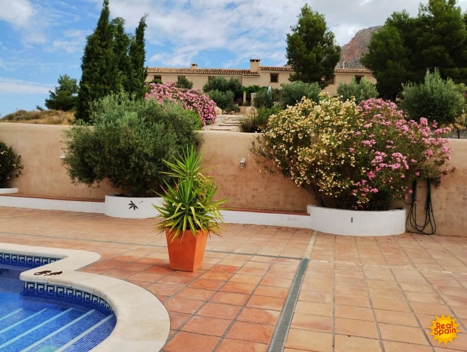 7 soverom Finca/Herregård til salgs i Velez-Blanco med svømmebasseng - € 695 000 (Ref: 8930198)