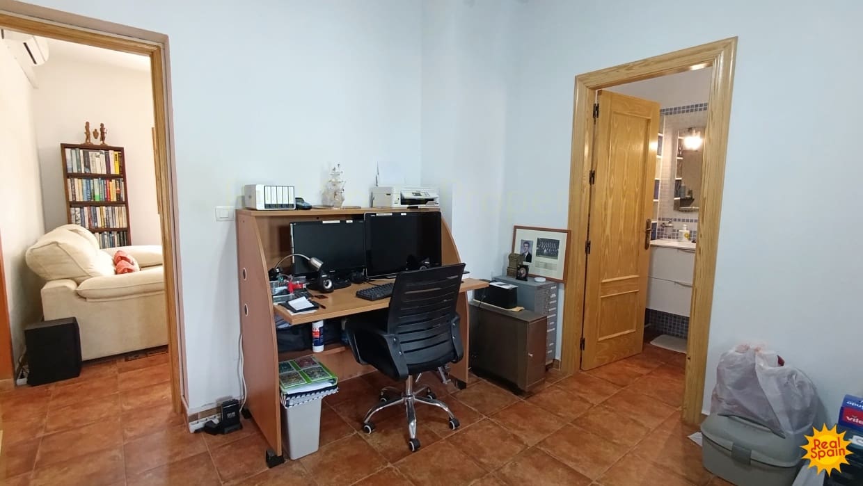 2 soveværelse Finca/Landehus til salg i Velez-Blanco - € 180.000 (Ref: 9007146)