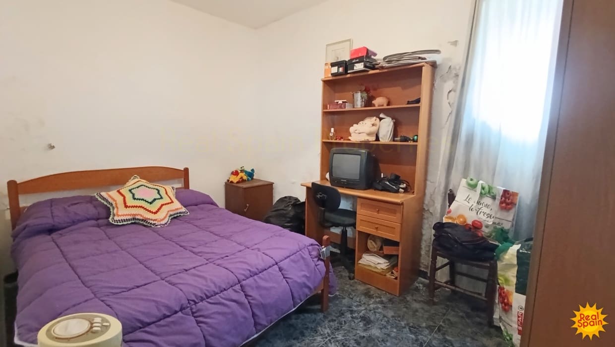 5 soveværelse Finca/Landehus til salg i Velez-Blanco - € 79.900 (Ref: 9013687)