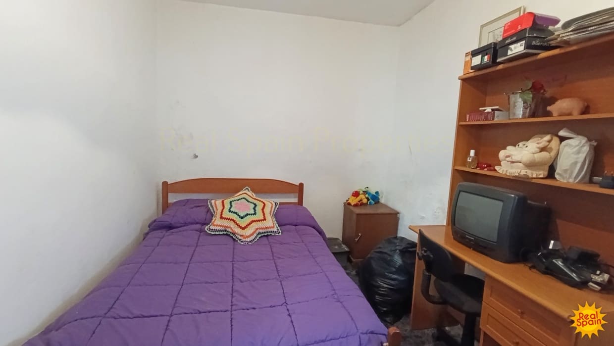 5 soveværelse Finca/Landehus til salg i Velez-Blanco - € 79.900 (Ref: 9013687)